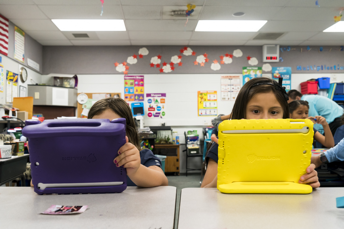 Management Tips: Cellphones in the Classroom
